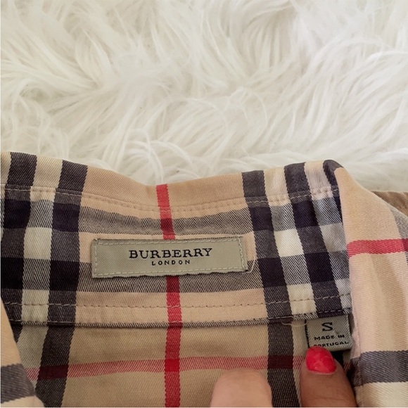 Burberry - Picture 2 of 2